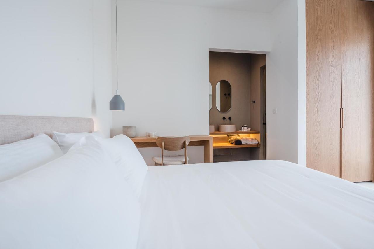 Amarelo Suites Klouvas Екстериор снимка